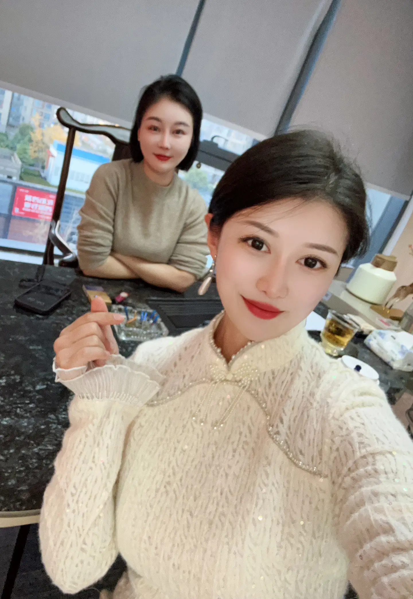 和河南百亿富婆璐璐见面好开心，爱了这样富贵的面相❤️