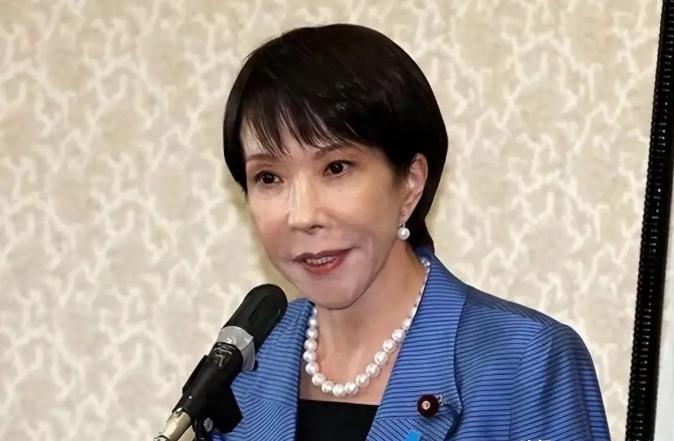 日本向中国提了一个请求！高市早苗知道：再犹豫，中国就要收网了。

在刚刚过去的4