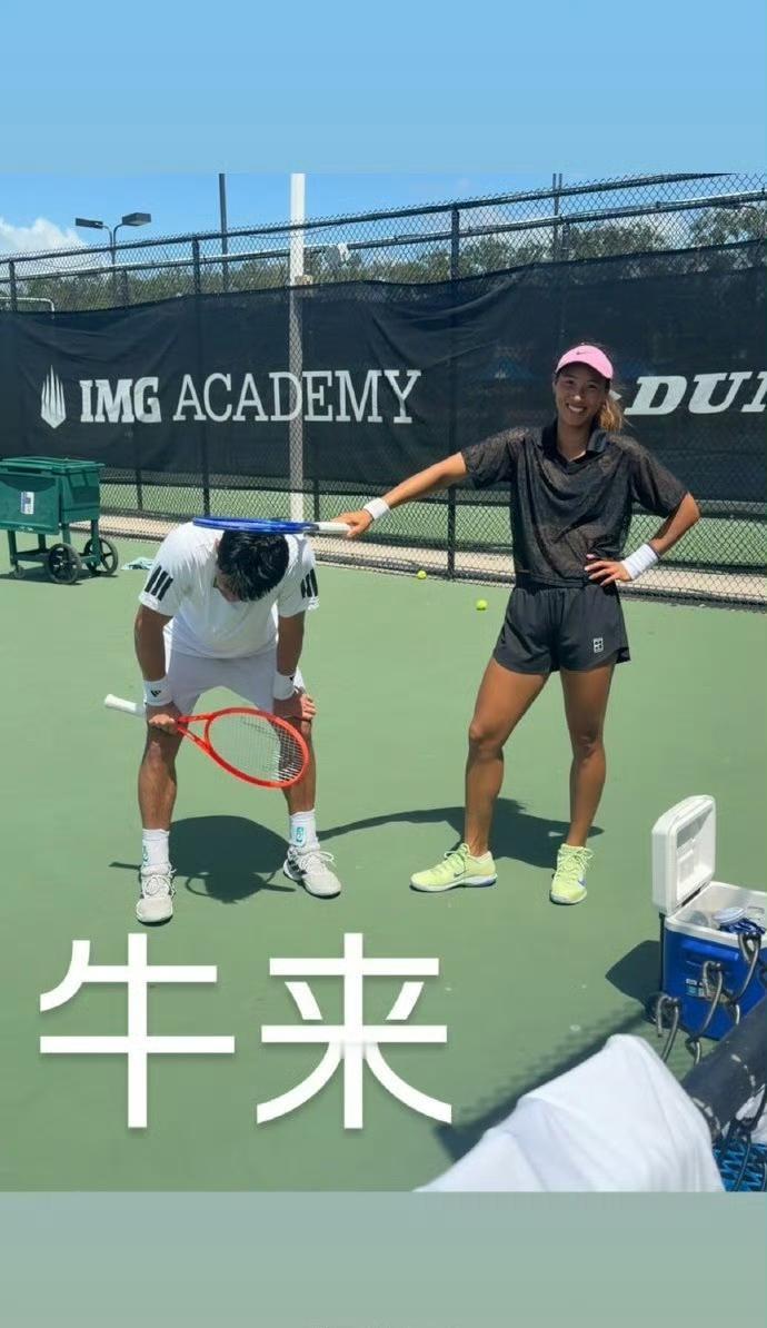 一觉醒来，网坛传来两个梗、两则治愈人的好消息：
1、随着伊森·奎因和迪亚洛退出美