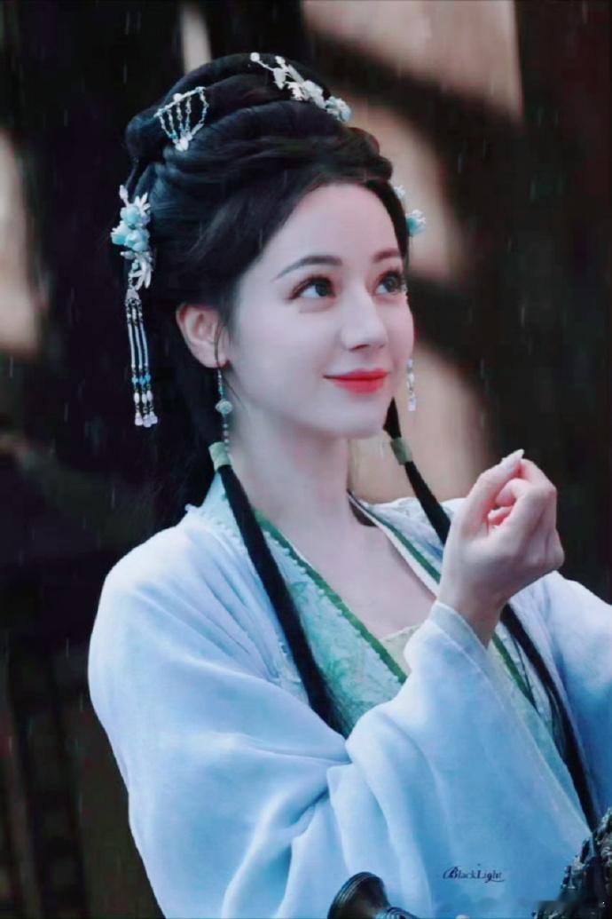 慕胥辞七夕物料发布迪丽热巴陈飞宇慕胥辞七夕预热 慕胥辞的七夕物料太懂观众了！迪丽