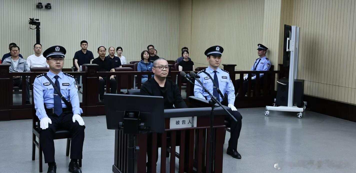 【受贿11.08亿 华融国际原总经理白天辉今天被执行死刑】经最高人民法院核准，2