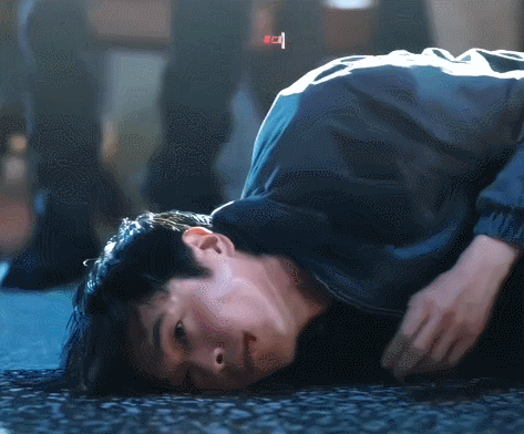 张若昀演技救命啊！高风那段无声哭戏我直接看麻了……张若昀是怎么能用颤抖的手指和泛