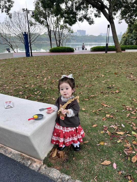 带小闺蜜出来踏春啦～