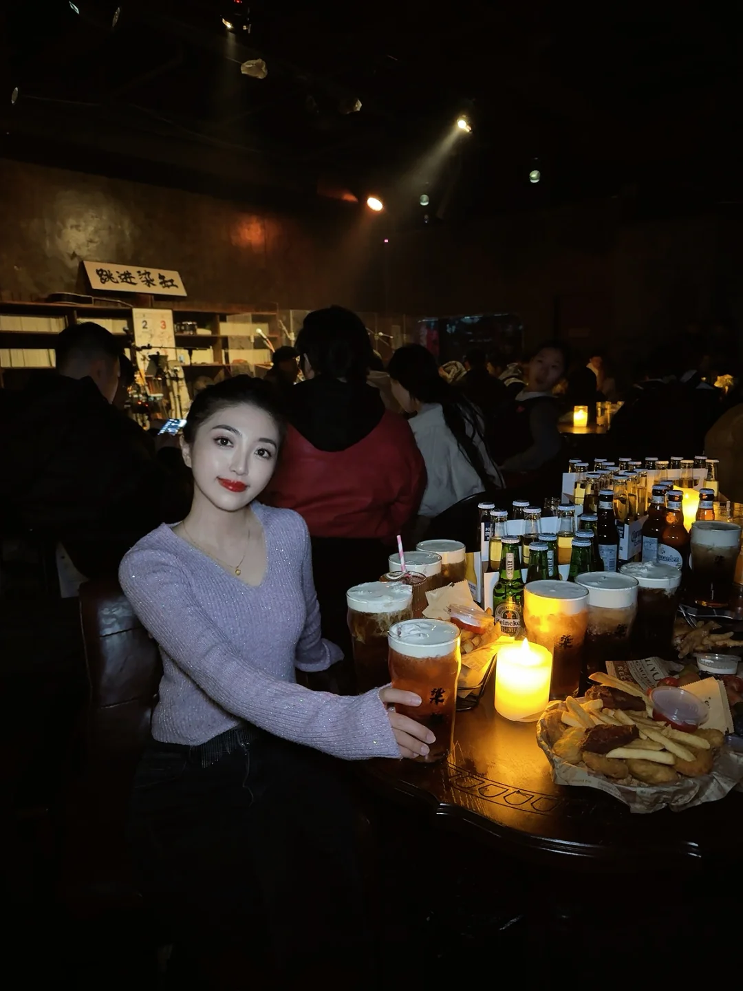 乌鲁木齐这个酒吧，我想强制爱！