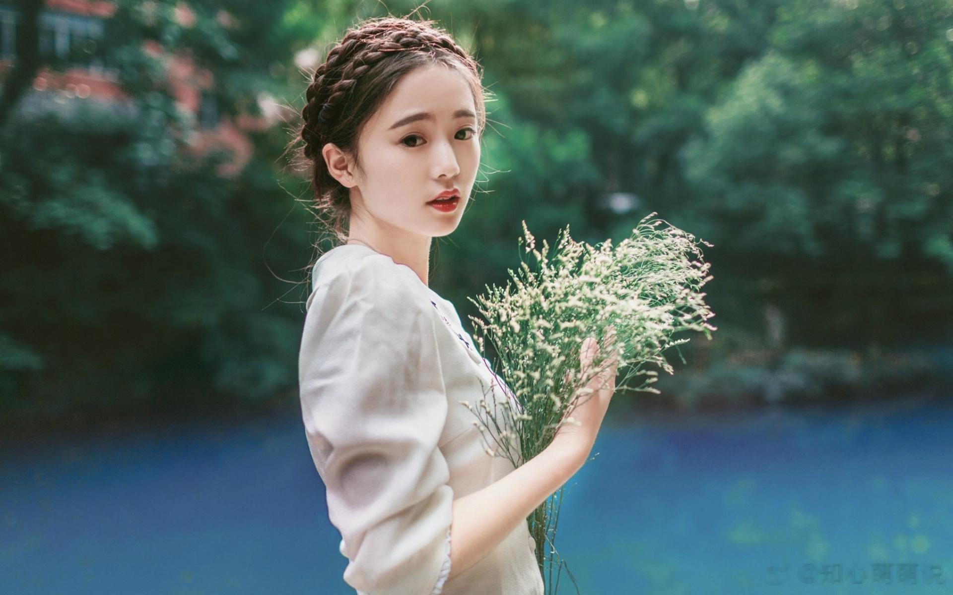 粉丝咨询：夫妻生活平淡，但我总害怕老公出轨怎么办？ 我和老公结婚7年，夫妻之间没