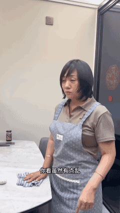 今天冯大姐也真是心急啊，饭后直接喊话王正正要向她学习，多生孩子。结果直接把王正正