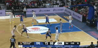 这比赛看得太难受了。陈盈骏和林庭谦这两个球员，按理说我们应该很熟悉才对，可就是防