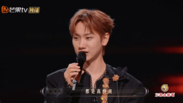 汪苏泷专业脸模来的咱就是说，汪苏泷的脸也太百搭了吧！各种角度各种表情都能完美适配