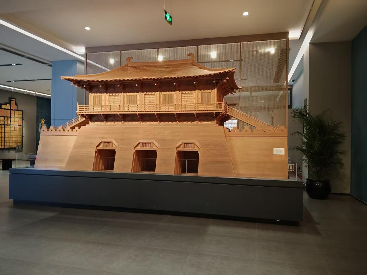 不看“太平年”不知道:

不看“太平年”不知道，原来大名鼎鼎的雷峰塔是吴越国末代