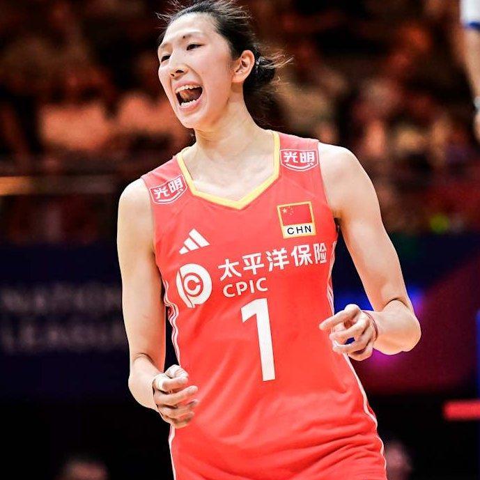 中国女排吴梦洁传小吴已经开始有球训练了，这么快吗？ 