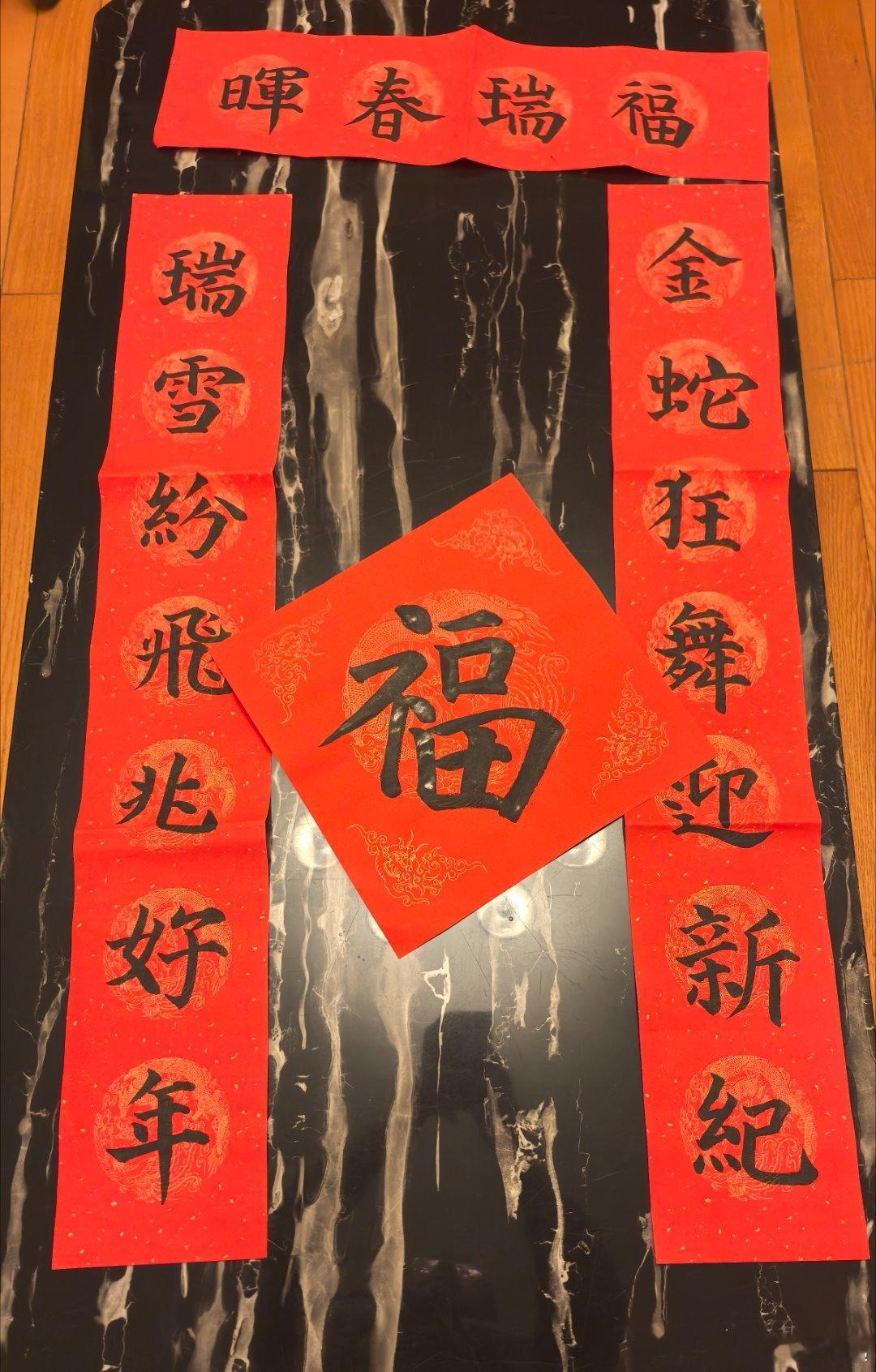 大王的习作[哈哈][哈哈][哈哈]感谢太座遗传的天赋以及她自己的勤奋练习[goo