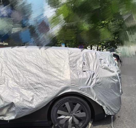 理想 i9 Home 的内饰曝光。[并不简单]理想汽车308_IO新能源汽车 ​