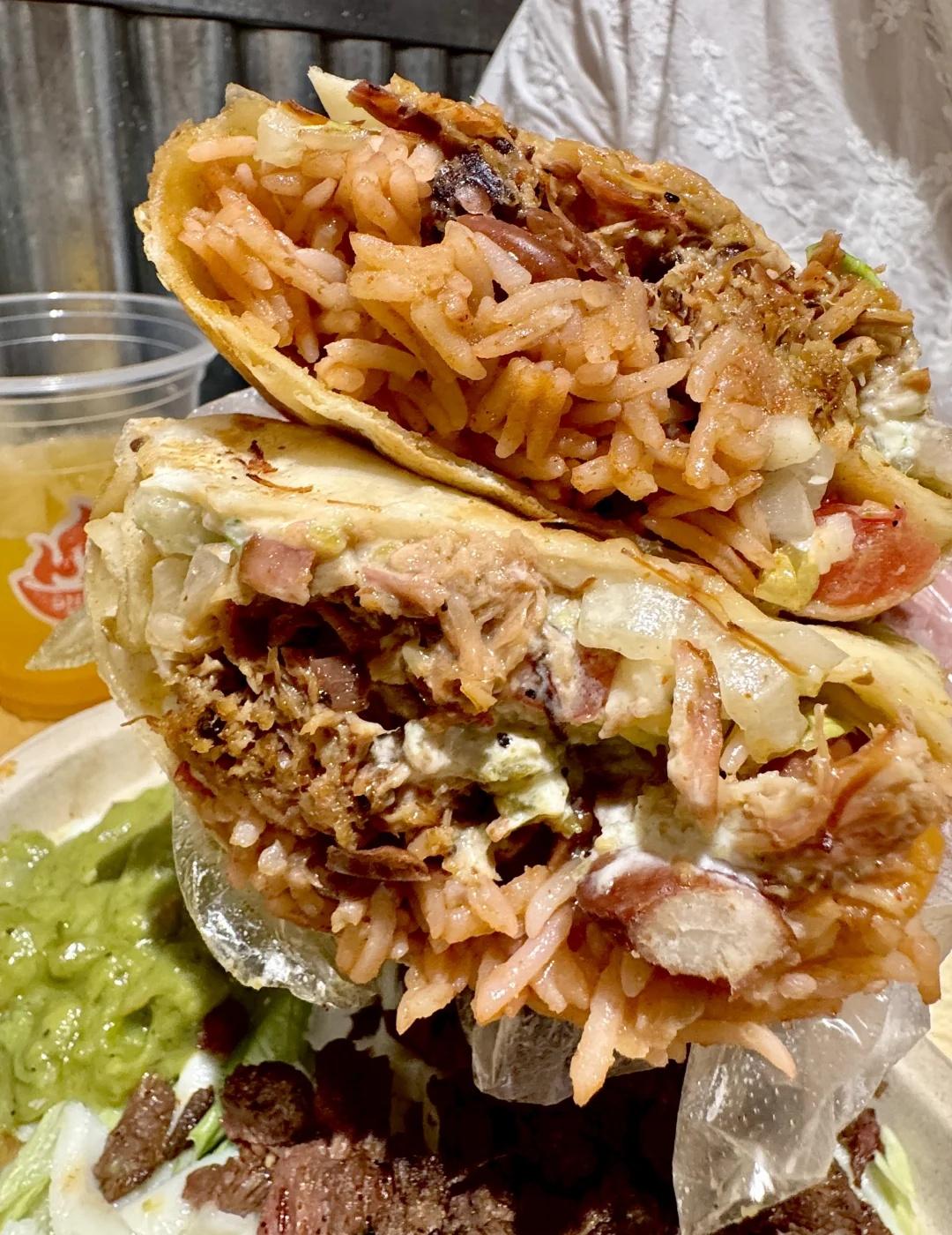 最近反复去吃的！正宗的burrito……