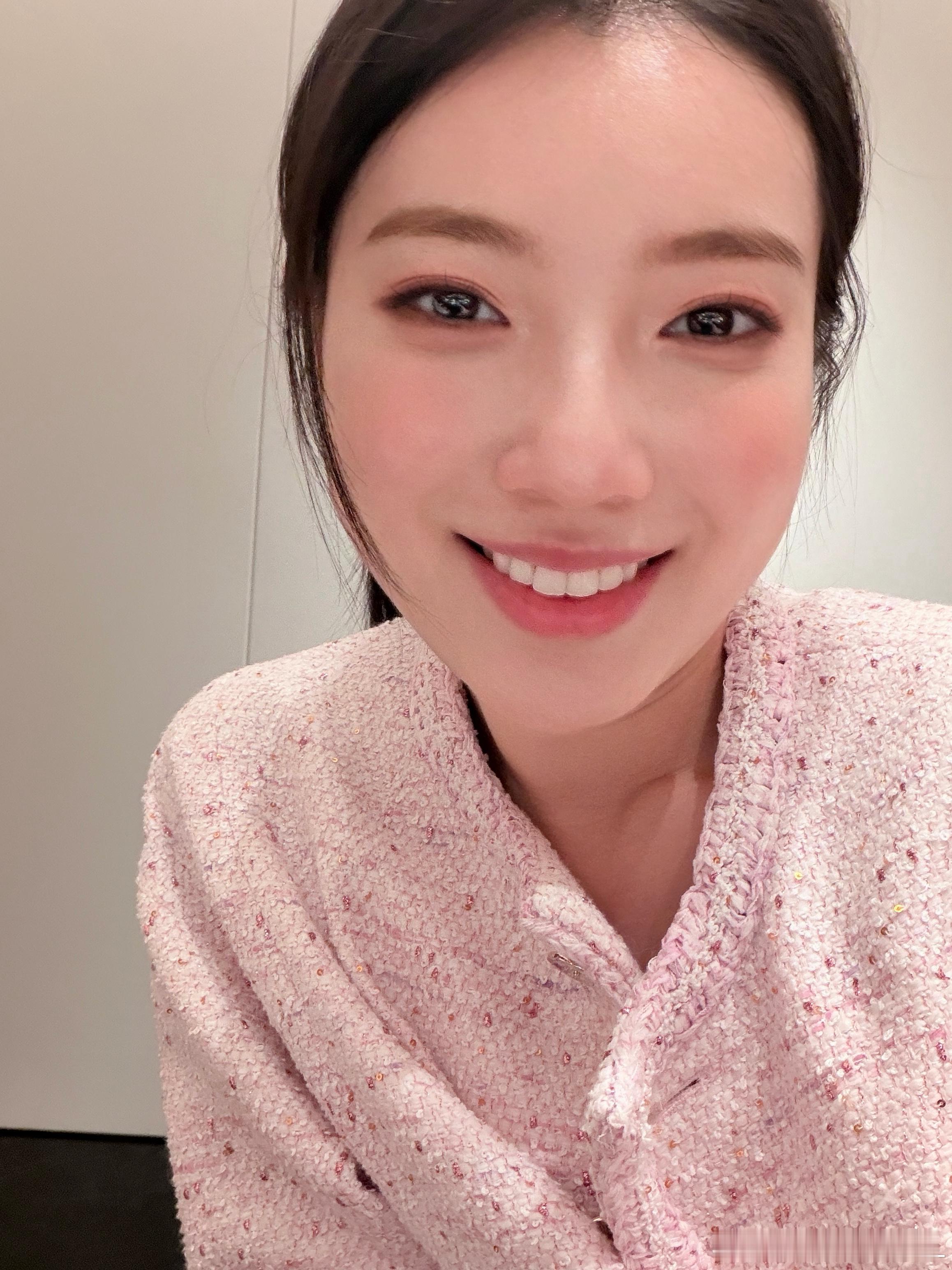 是年纪大了吗？最近越来越喜欢粉色了