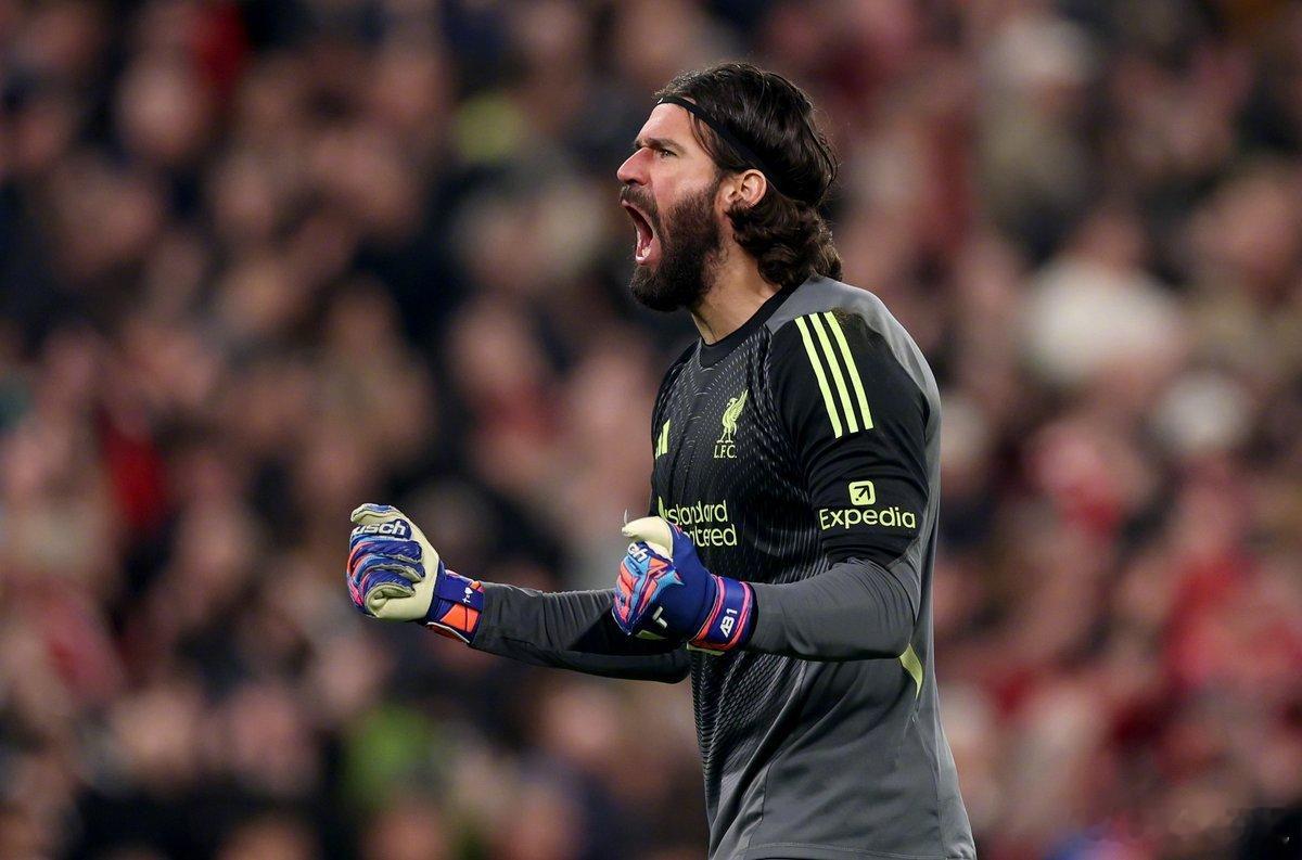 【富有经验的门将】佩杜拉：33岁的利物浦门将阿利森与尤文图斯达成了一份2+1年或