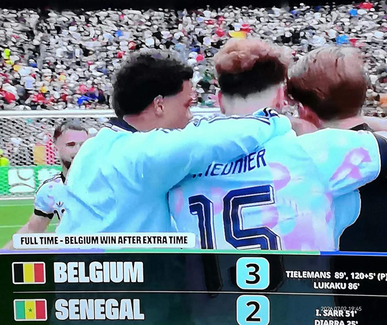 世界杯1/16决赛，比利时3:2塞内加尔，成功晋级16强。
  比利时和塞内加尔
