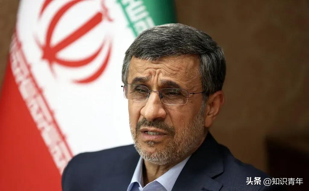 内贾德还没出山，伊朗政坛已经开始头疼了！穆杰塔巴想请他、内贾德想回来、两人理念完