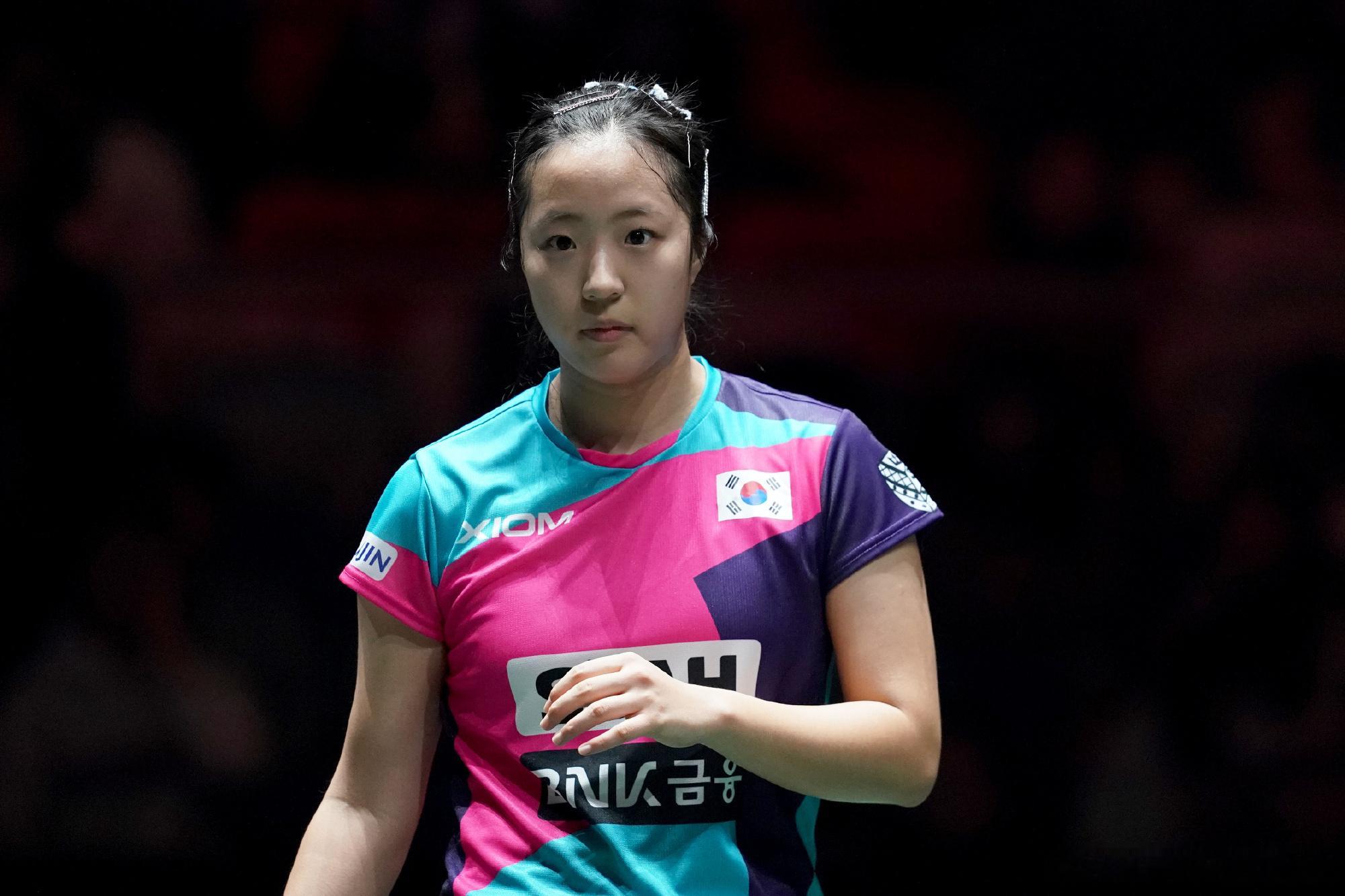 2025年成都混合团体世界杯小组赛第二轮，韩国队对阵中国台北队，申裕斌继续出战女