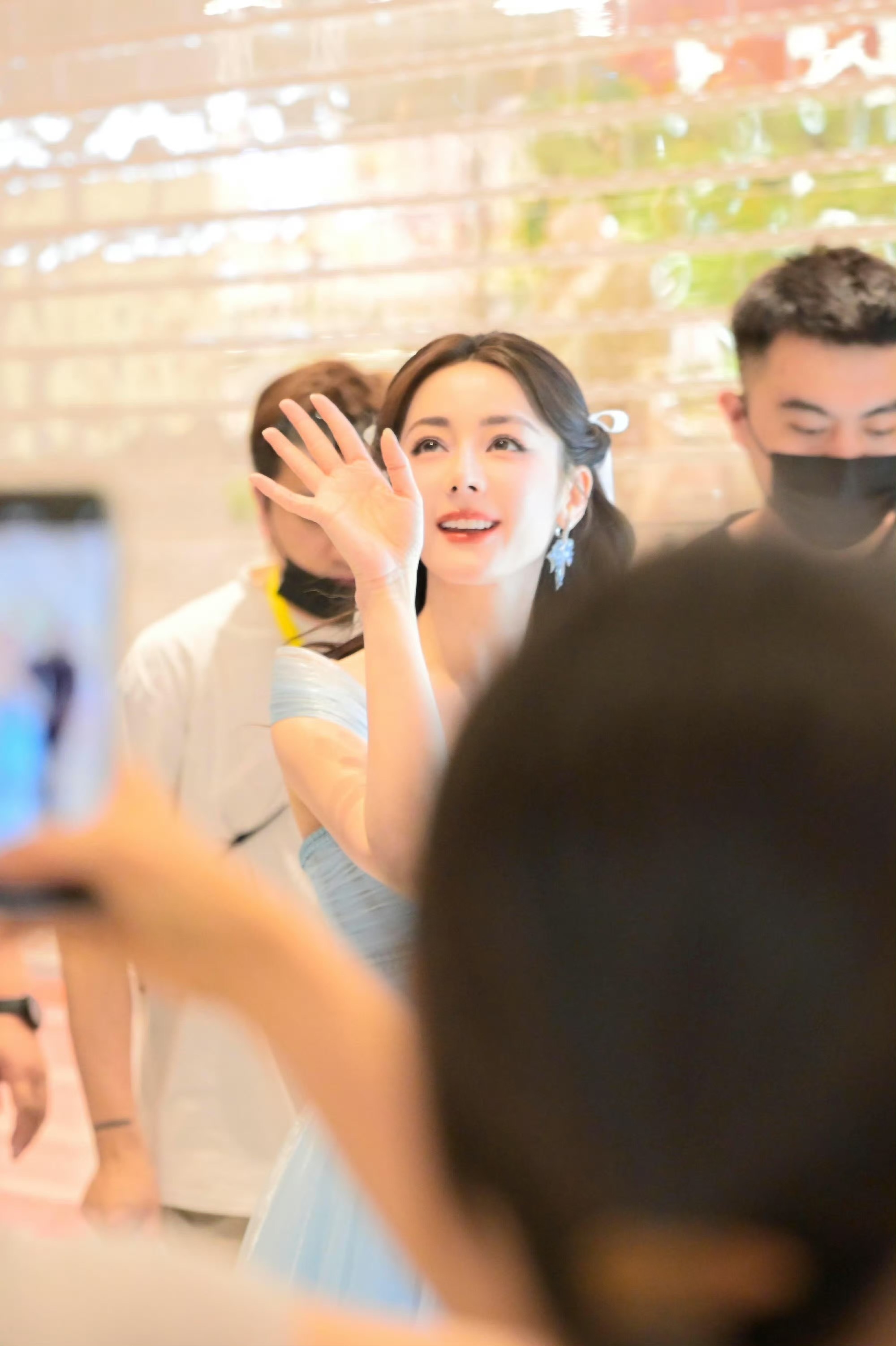 迪丽热巴直播看见你萌萌的在那笑我好幸福好知足 