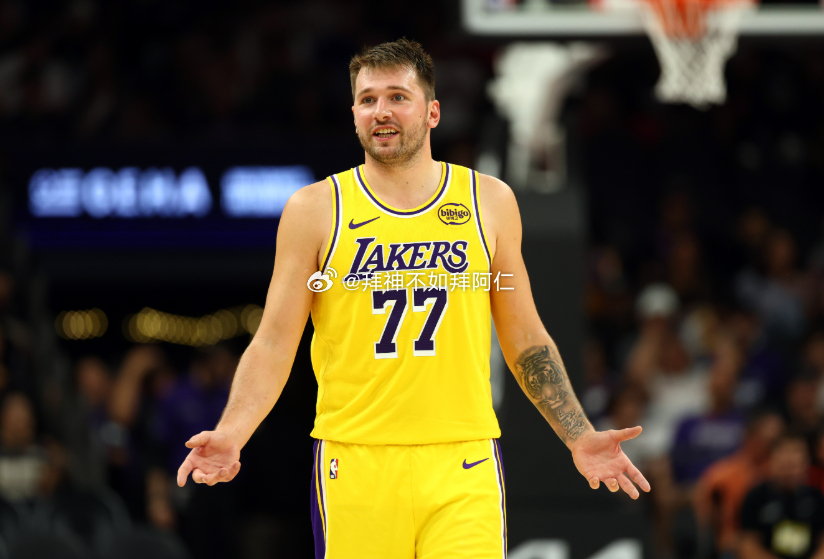 今日，NBA常规赛继续进行，湖人在主场迎战黄蜂。湖人首节狂轰39分，带着9分的优