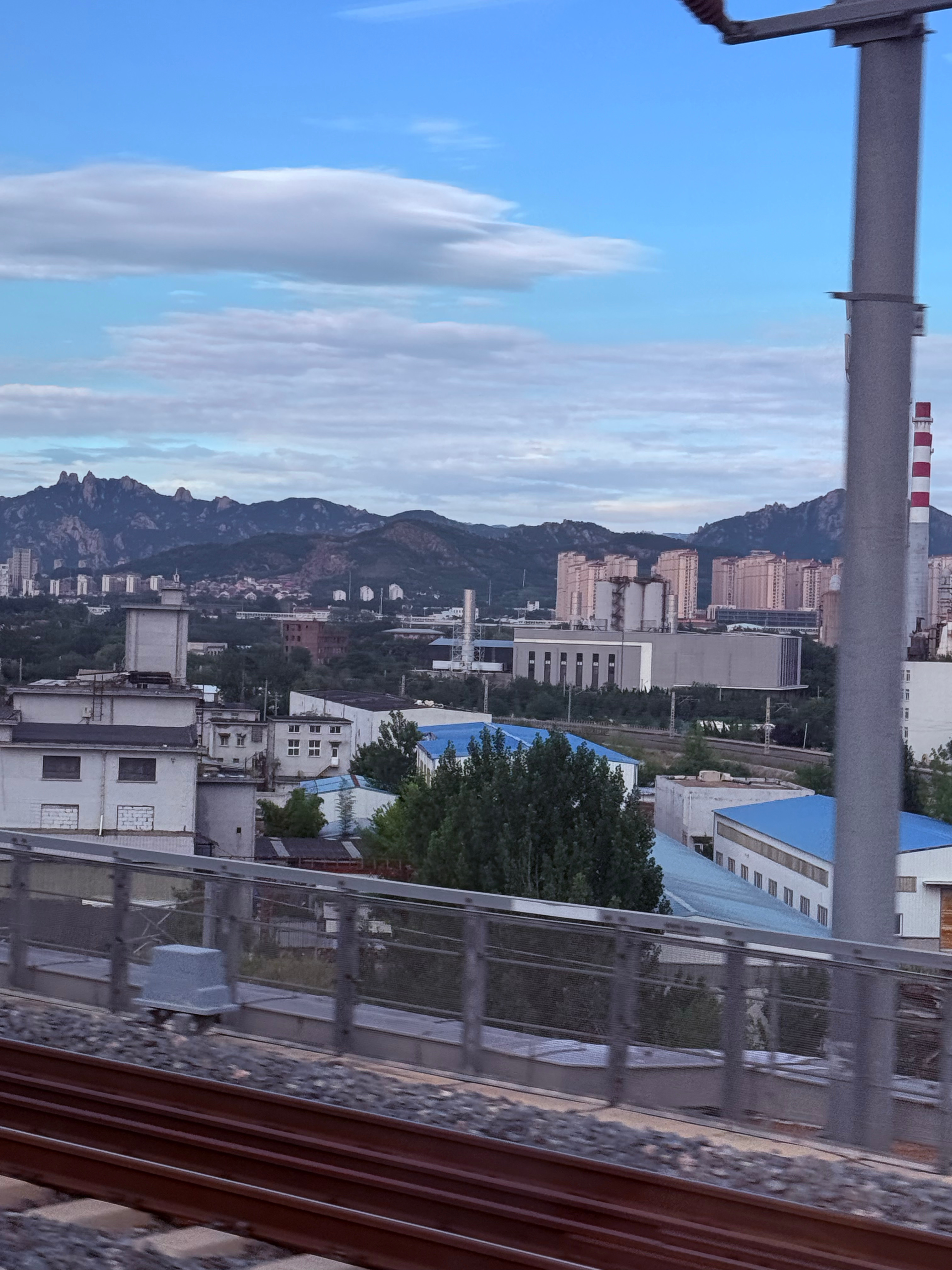 北京出门像被牛舔了一口，如何呢？青岛又好哪去了[doge] ​​​