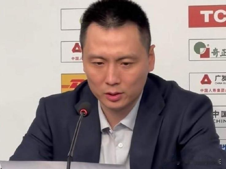前不久结束的这个CBA赛季，上海久事确实表现不俗，从常规赛到季后赛，再到最后的总