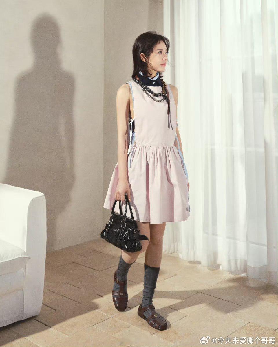 赵今麦、刘浩存 miumiu最新大片 