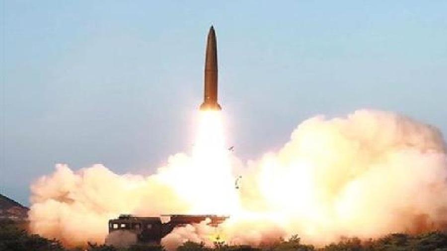 特朗普要求日韩向中东派遣军舰。 这次比较难了，朝鲜不小心发了几个导弹到海里，看日