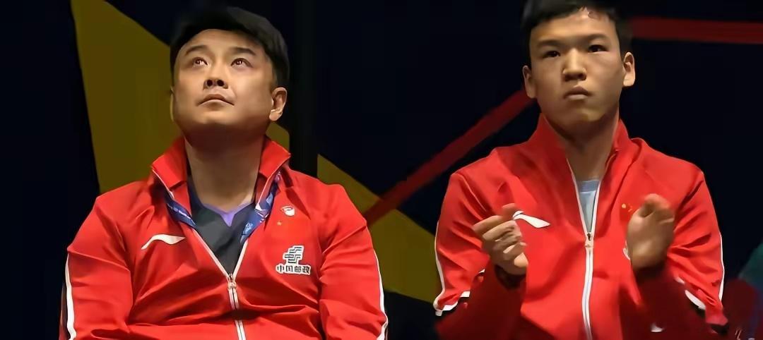 国乒男团2比3瑞典中国男乒26年不败神话破灭！其实，随着马龙的退役，樊振东的离去