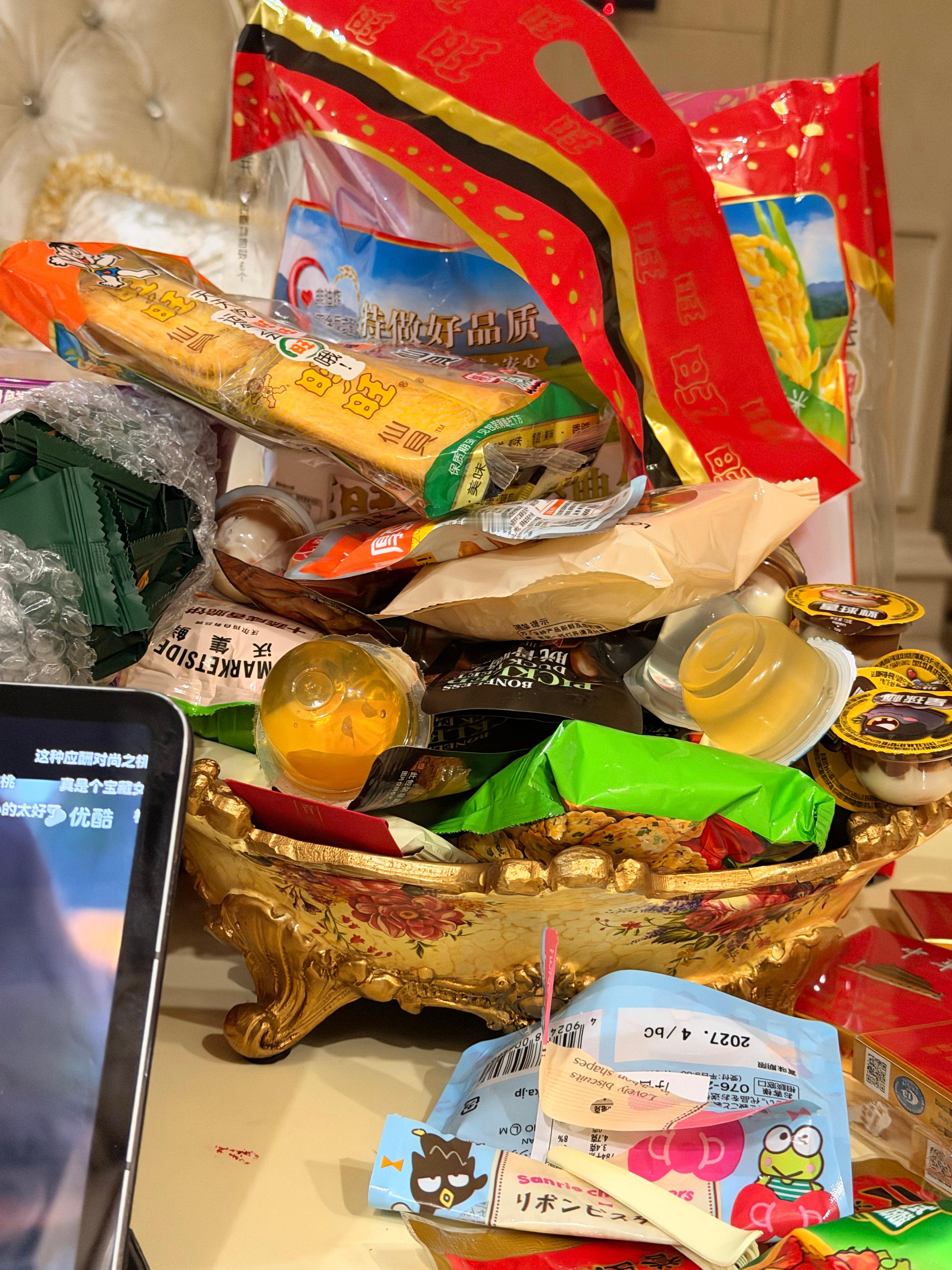 世界上最爱吃零食之人 ​​​