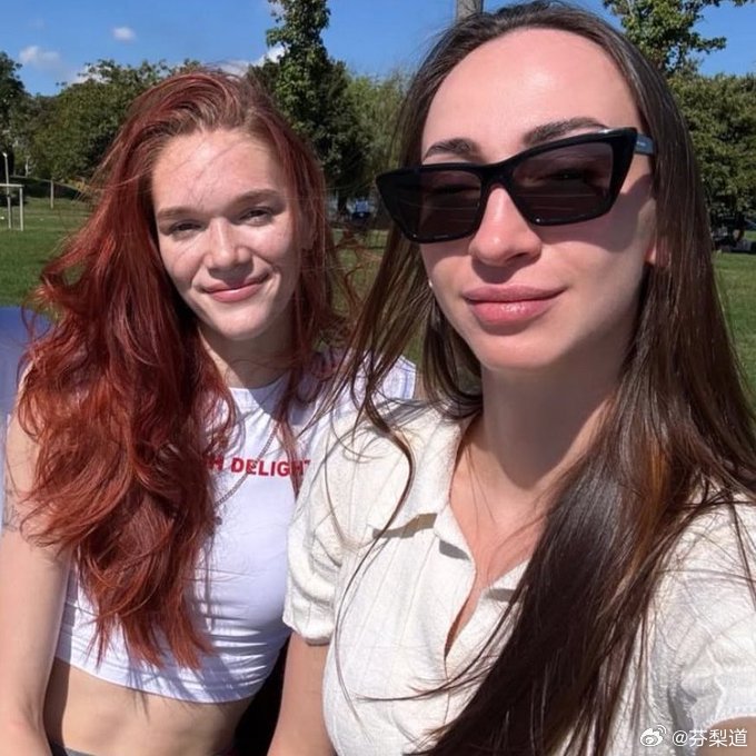 国际排坛动态目前在土耳其有很多俄罗斯球员在打球。您经常和谁保持联系？ 🇷🇺?