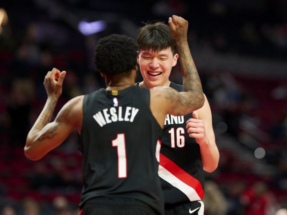 杨瀚森4分3板 杨瀚森末节登场9分钟，2投全中高效砍下4分3篮板，0失误0犯规，