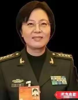 7月16日国务院的一纸任免，让不少人悬着的心彻底踏实了。
58岁的陈薇，正式出任