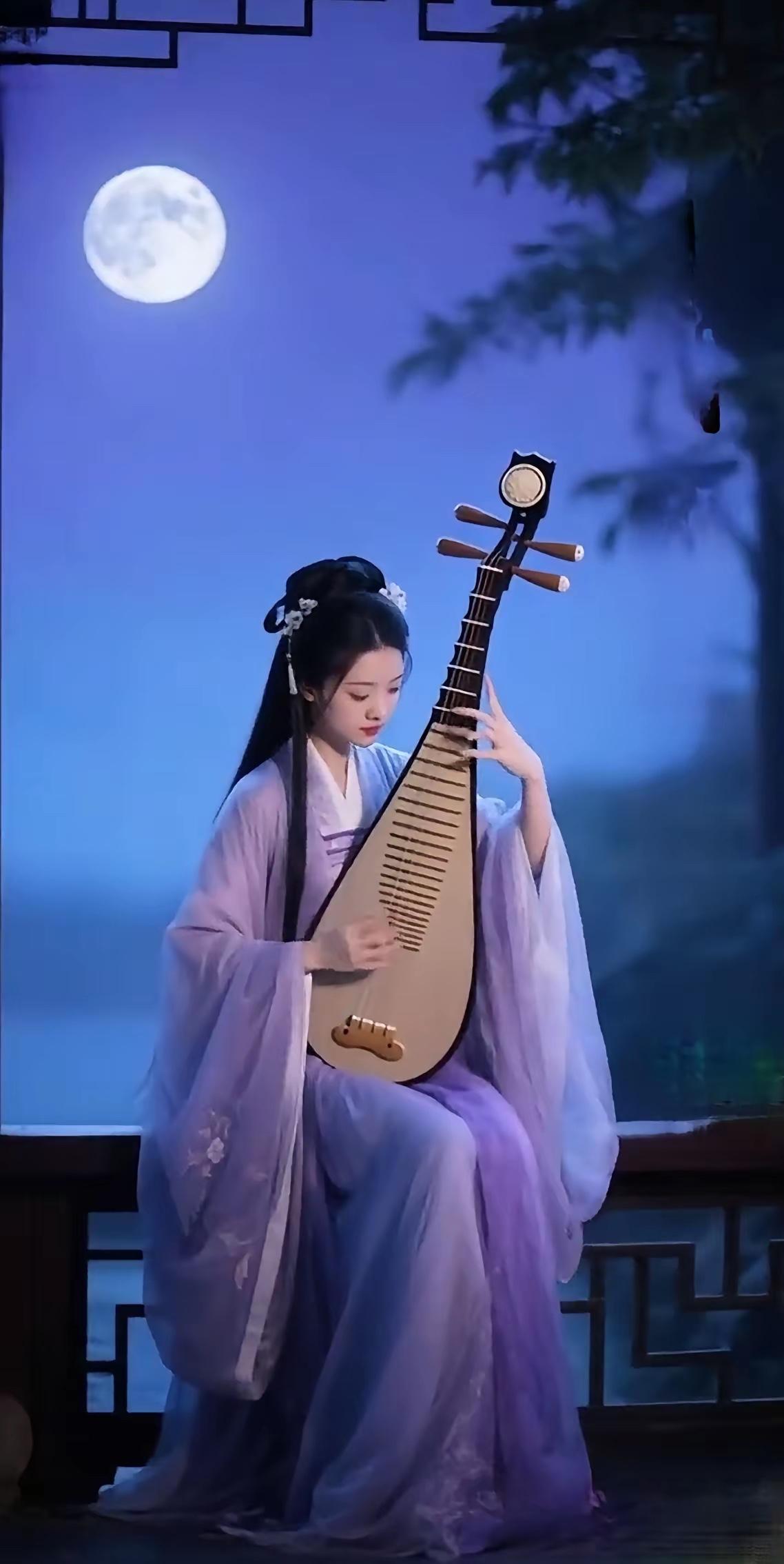 岁月相逢知暖意，
年初再遇道真心。
横批：《暖意与真心》