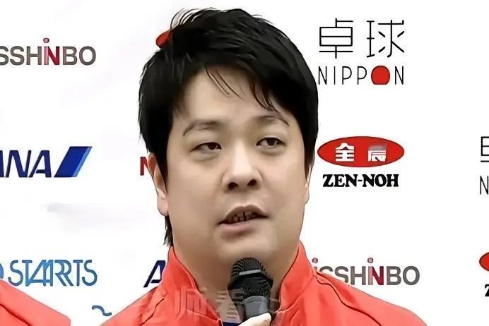 伦敦世乒赛，国乒主力王楚钦十战全胜，令日本男队主教练岸川圣也十分钦佩，他表示：王