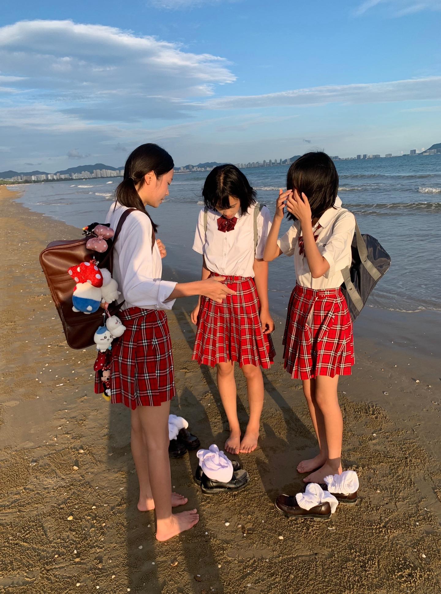 一起去看愚蠢的晚霞吧樱花妹