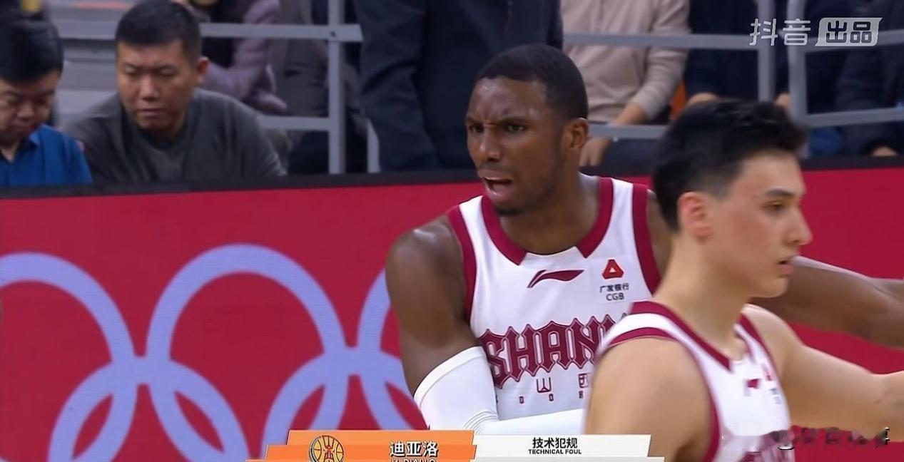 迪亚洛输球后直接在社交媒体开喷，CBA外援又炸锅了。
    这事儿不简单，一句