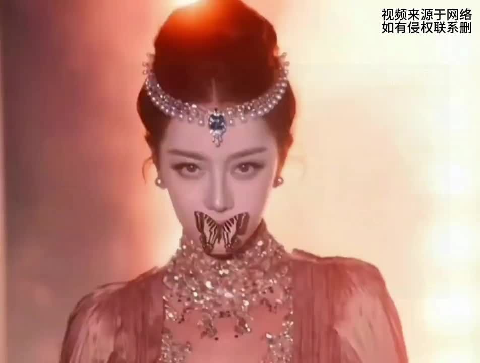 雨中衔蝶开毯，蝴蝶振翅飞走，迪丽热巴封神名场面
