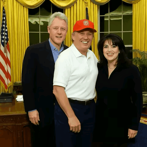 外媒疯传特朗普与克林顿之间的亲密关系。

特朗普没步入政坛前，一直是民主党的坚定