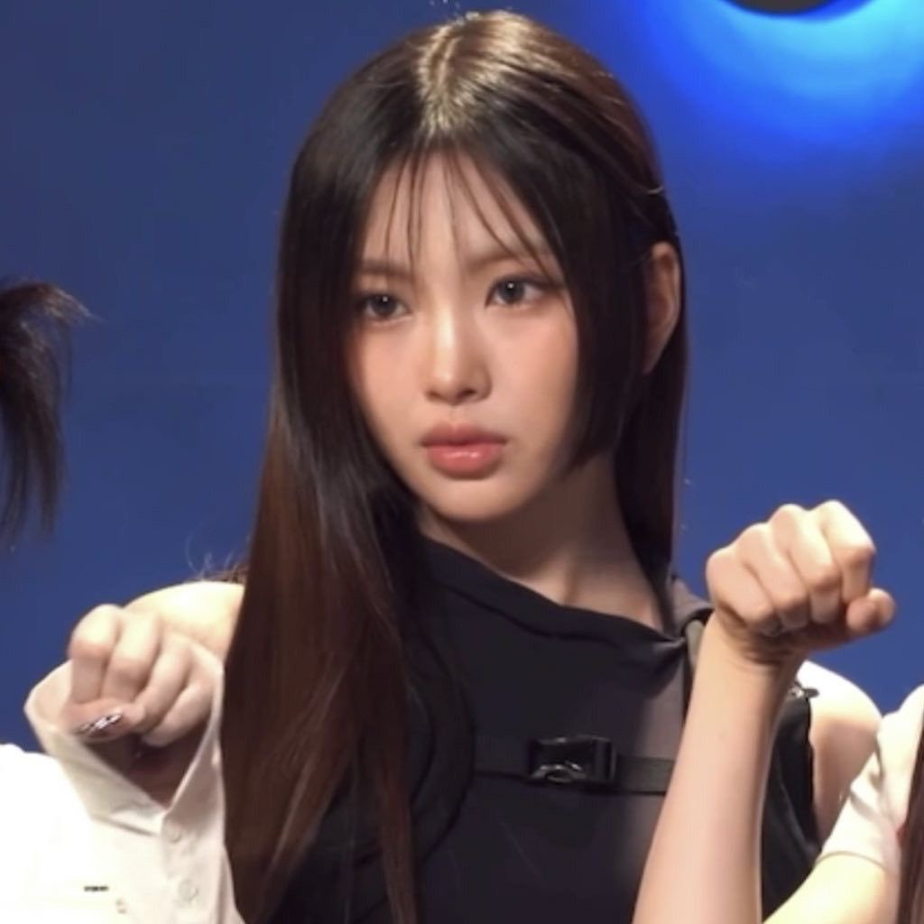 “Hyein给我一种无法用言语形容的美好...” ​​​