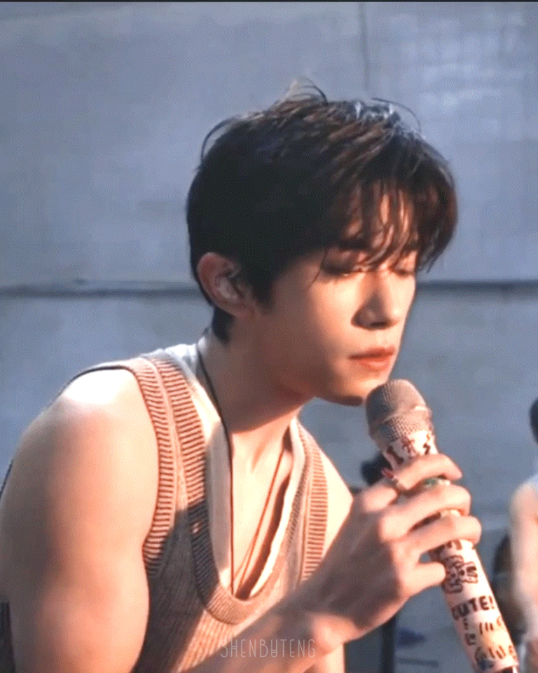 没有人爱这个舔嘴吗 🥹 