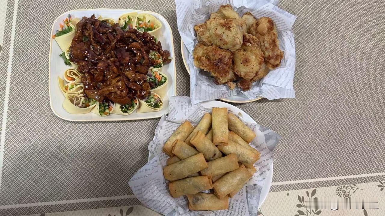 今天立春，我家这边很暖和。上午骑车戴了围巾竟感觉有点冒汗，这可真是迎节气。气温都