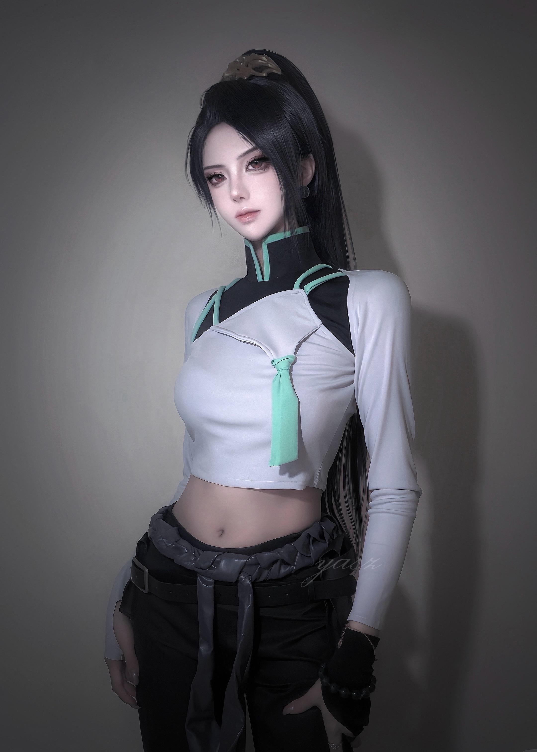 卫凌瑛。