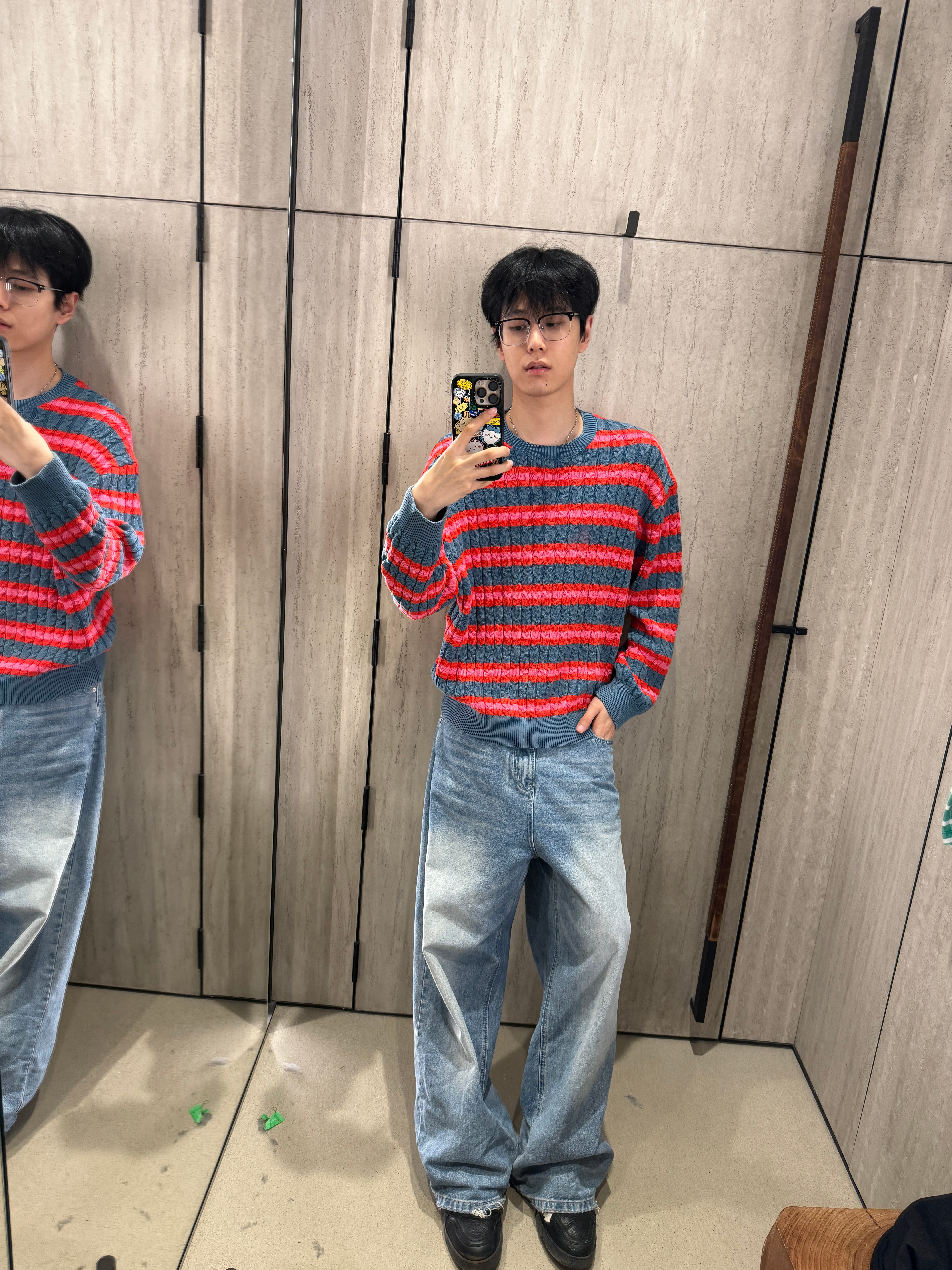 我想问一下，这件衣服好看吗？ ​​​