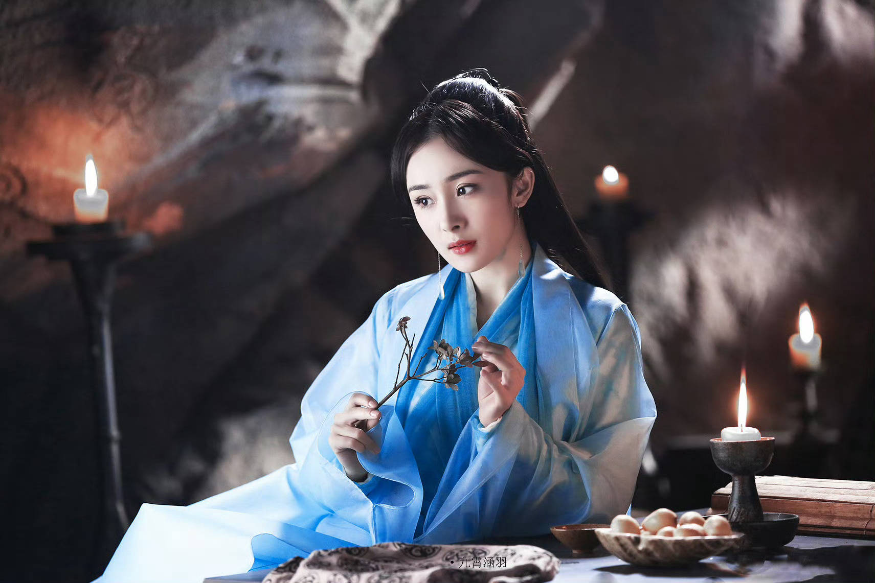 杨幂 🦊杨幂涂山红红🦊杨幂 狐妖小红娘月红篇 🐝“不同蔷薇，你可是明艳从不