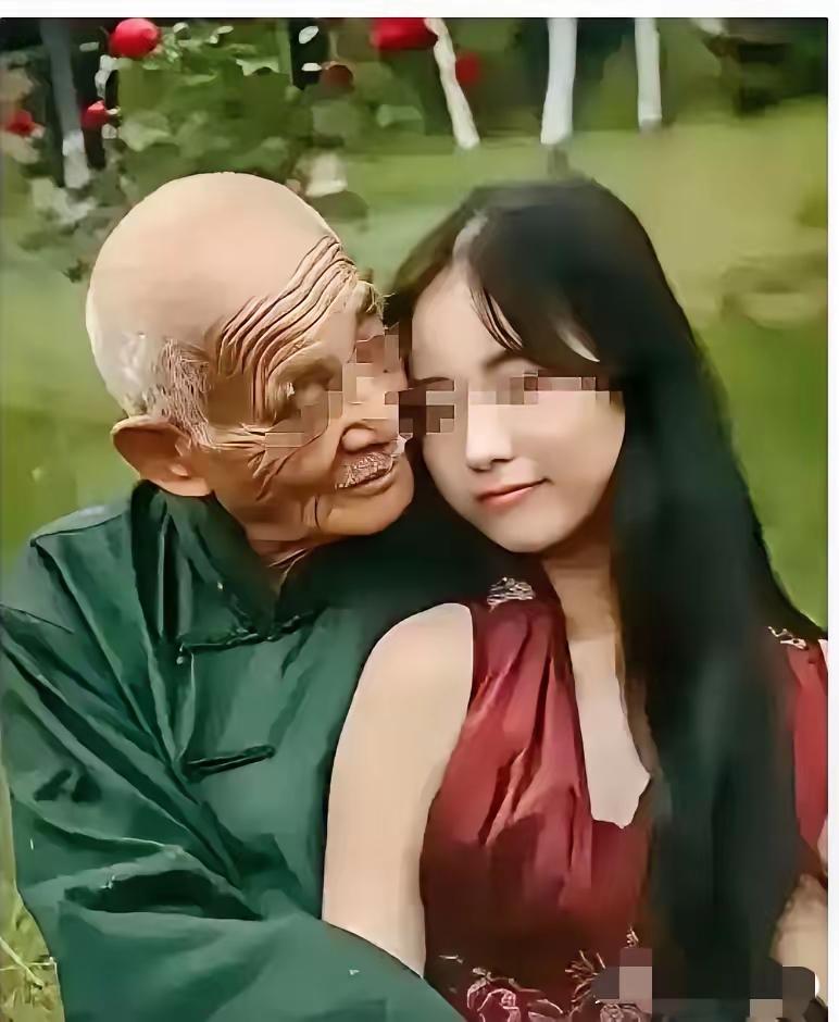 “脸都不要了！”近日报道，江苏，一68岁大爷找了个90后小姑娘，给对方转账479