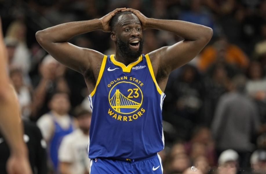 近日，追梦在《格林秀》中回忆了此前的73胜赛季。追梦说：“我被人们问及，取得73