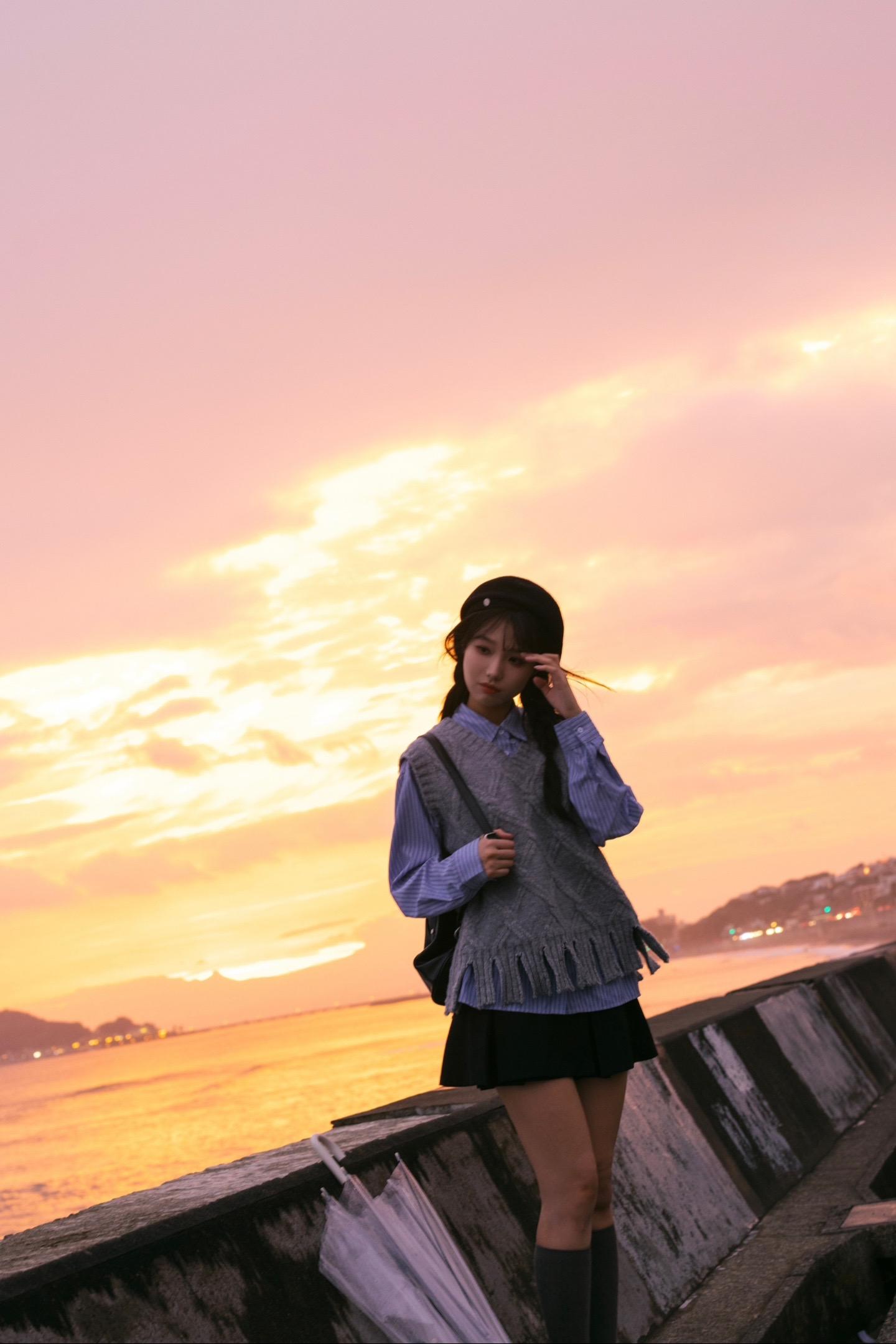 副本即将崩塌 请宿主前往下个世界。