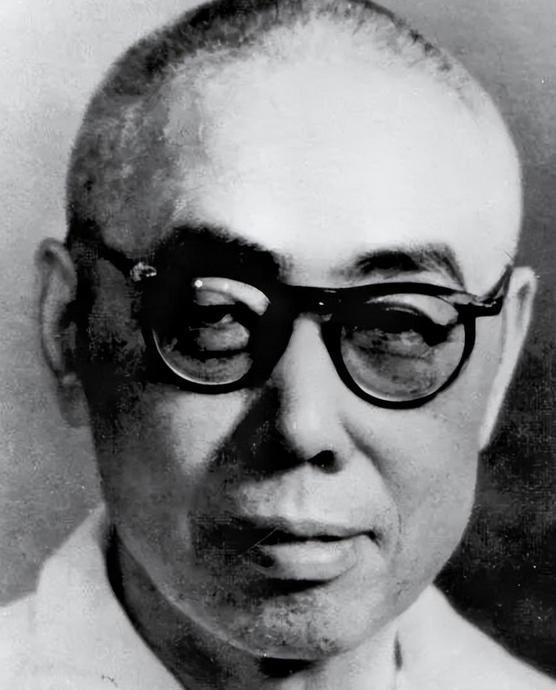 1968年，“国歌之父”田汉被永久开除党籍，最终在监狱中去世，许多人认为他是冤枉