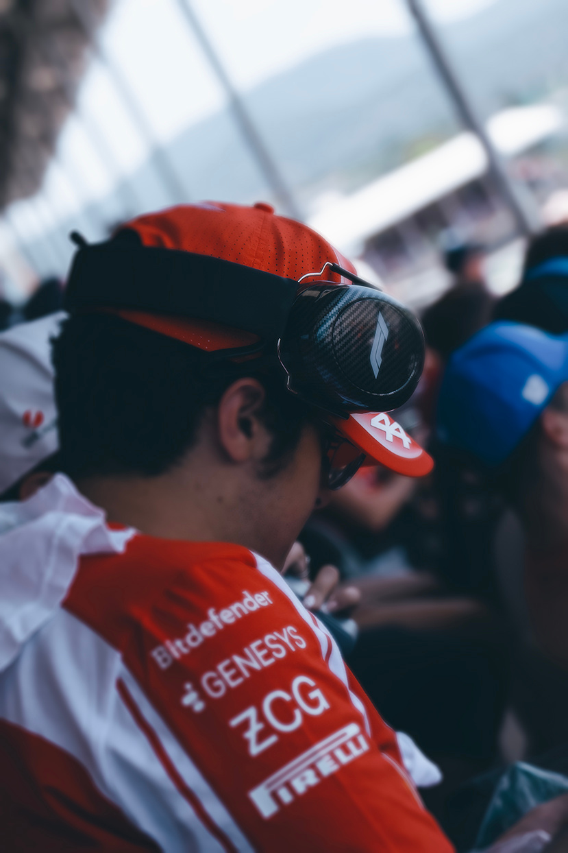 在加泰拍到的TeamLH